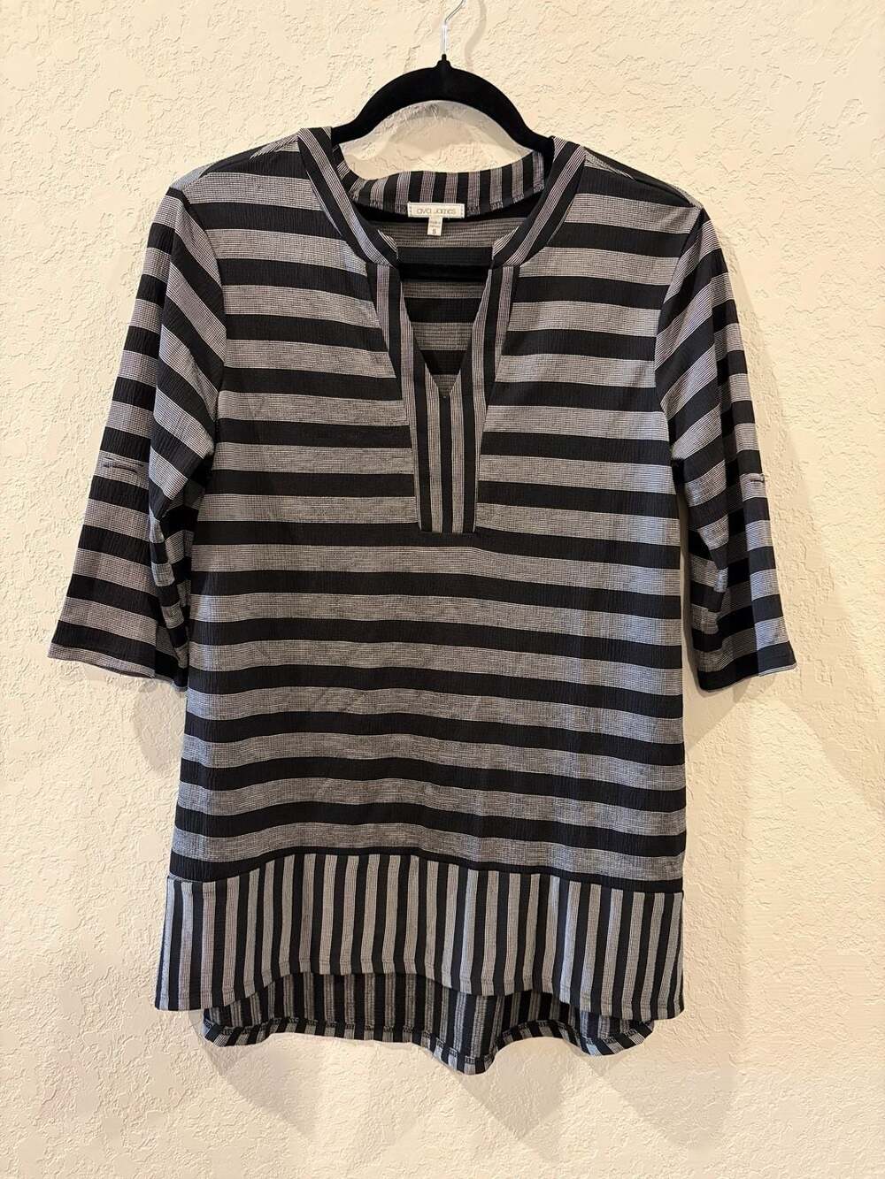 Ava James Women's V-Neck Striped Tunic Shirt with Roll Tab Sleeves, Size S